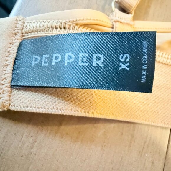 Pepper Bras- XS - Picture 3 of 3